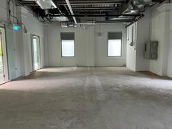 Gunner Lane (D4), Retail #583409511